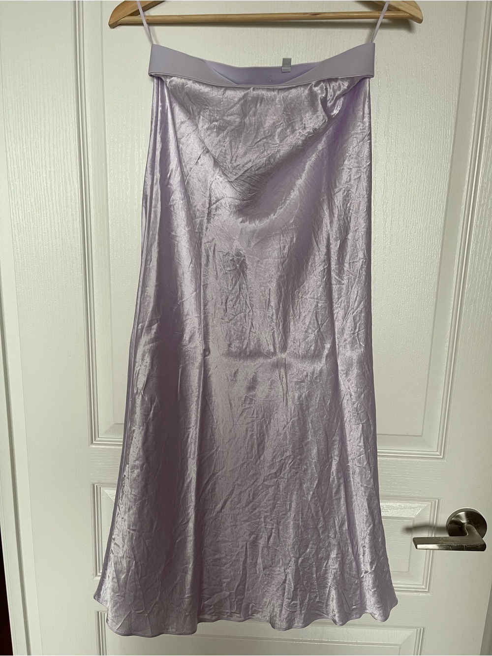 Aritiza Slip Satin Midi Skirt in Field Lavender size 4